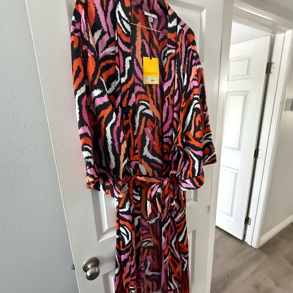 Diane Von Furstenberg Multicolor Patterned Robe